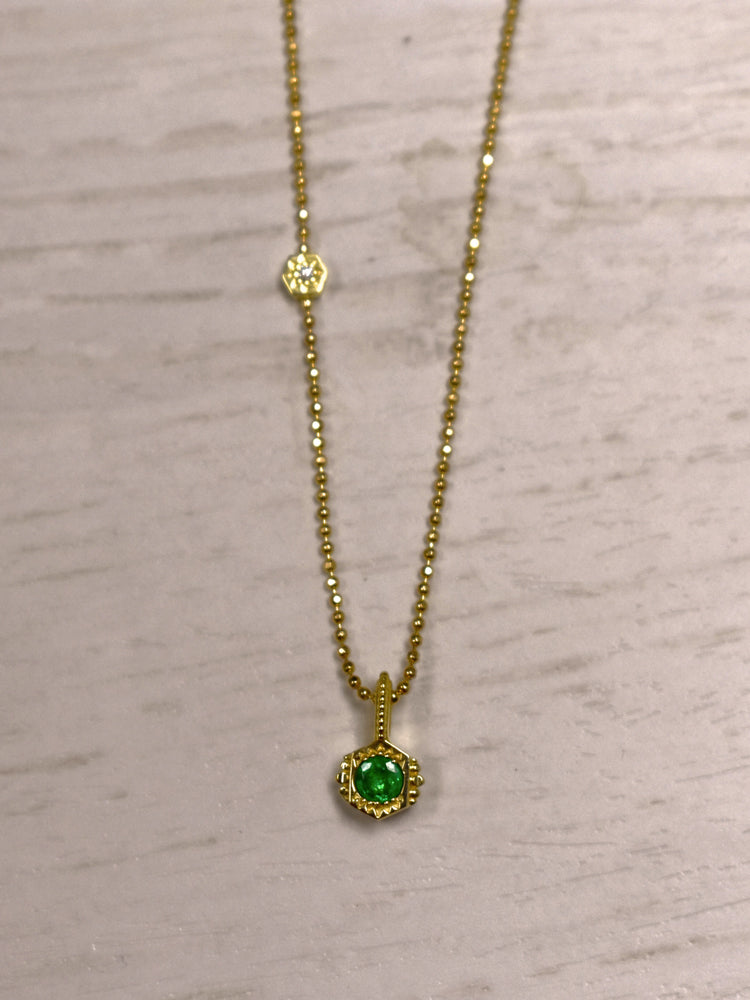 Balance Birthstone Pendant in Yellow Gold