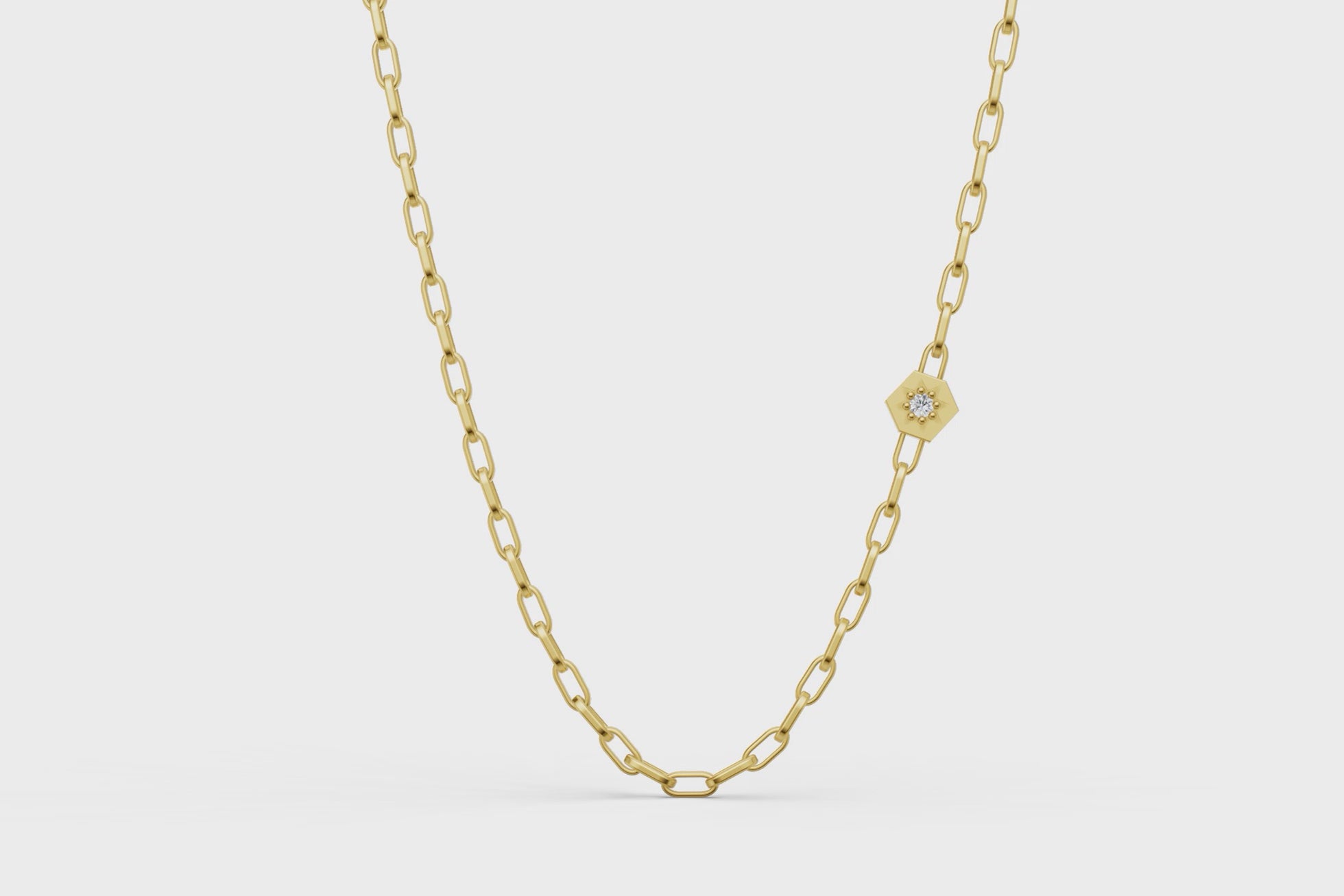 Paper Clip Chain in Diamond and Gold - Video